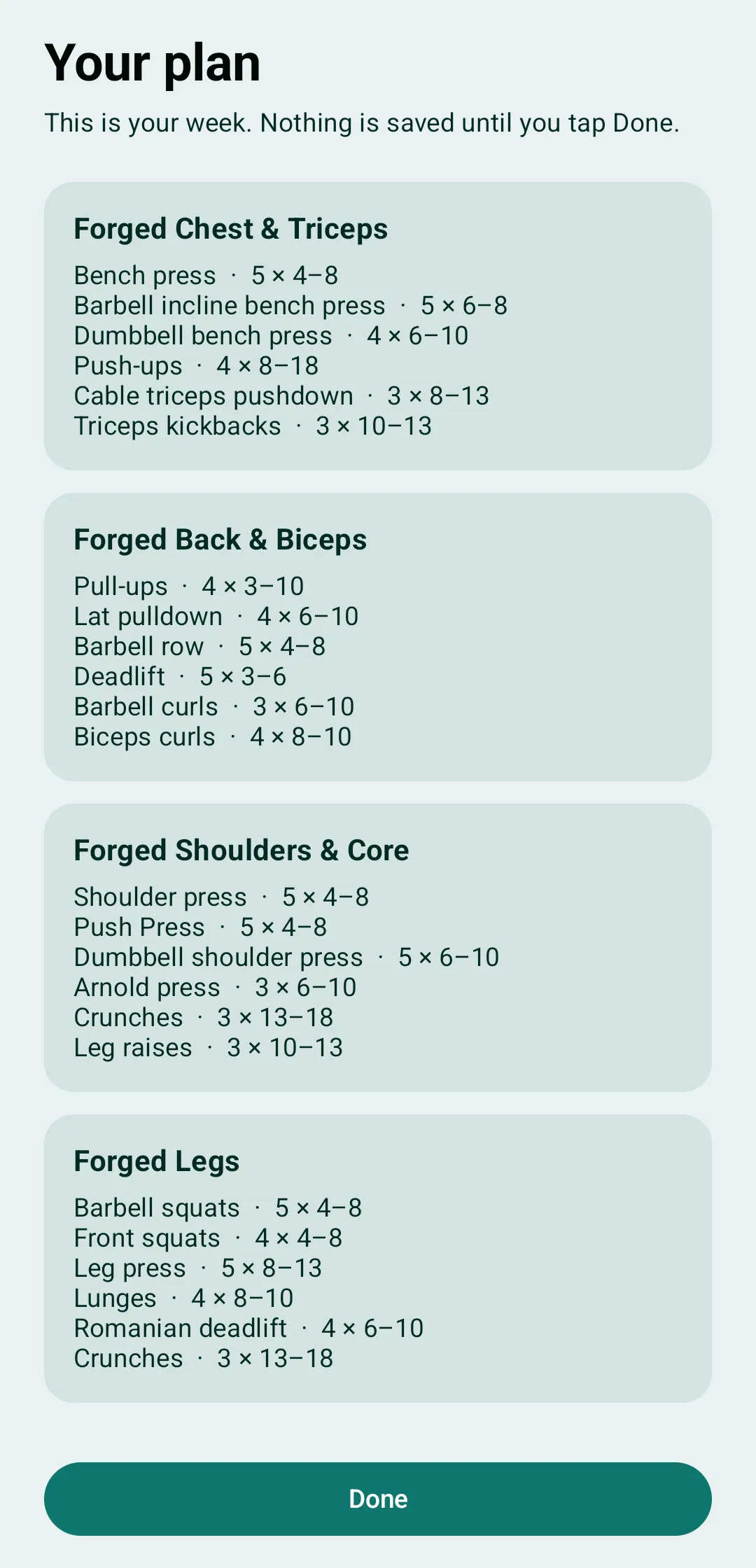 Preview of the training plan generated by the assistant, with four sessions including exercises, sets and reps.